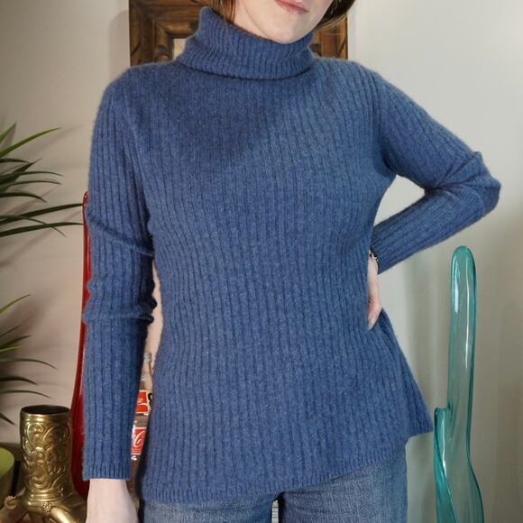 Qi Cashmere blue ribbed 100% cashmere turtleneck sweater - Picture 1 of 6